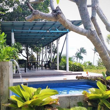 Hasina Resort @Sedili Kampong Bukit Lintang Exterior foto